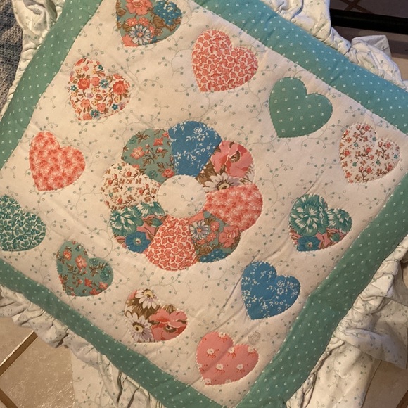 Bedding Stunning Quilt Pillow Set Poshmark